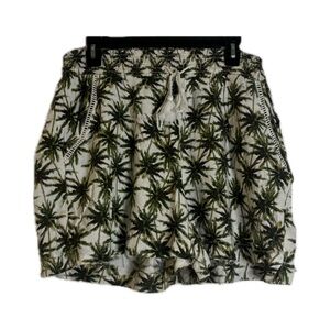 Briggs Green and White Shorts. Size XXL.